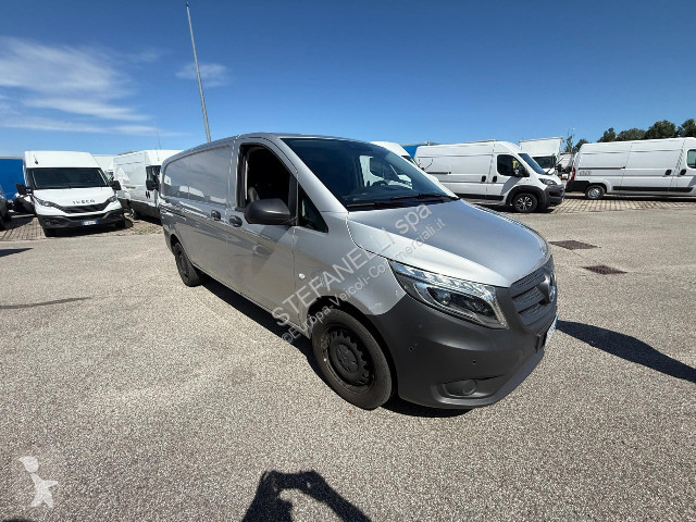 Autoutilitară Mercedes Vito 119 cdi 4x4...