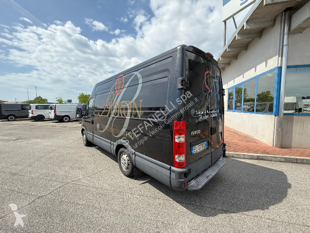 Veicolo commerciale Iveco DAILY 35S17L V/P