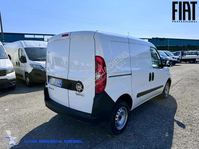 Furgoneta Fiat DOBLO