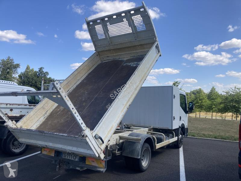 Véhicule utilitaire Nissan NISSAN NT 400 BENNE...