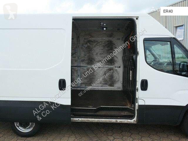 Užitkové vozidlo Iveco 35S14/Hochdach/AHK/Klima