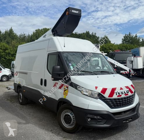 Nyttofordon Iveco 35-140 GNC Versalift VTL 135 Evo