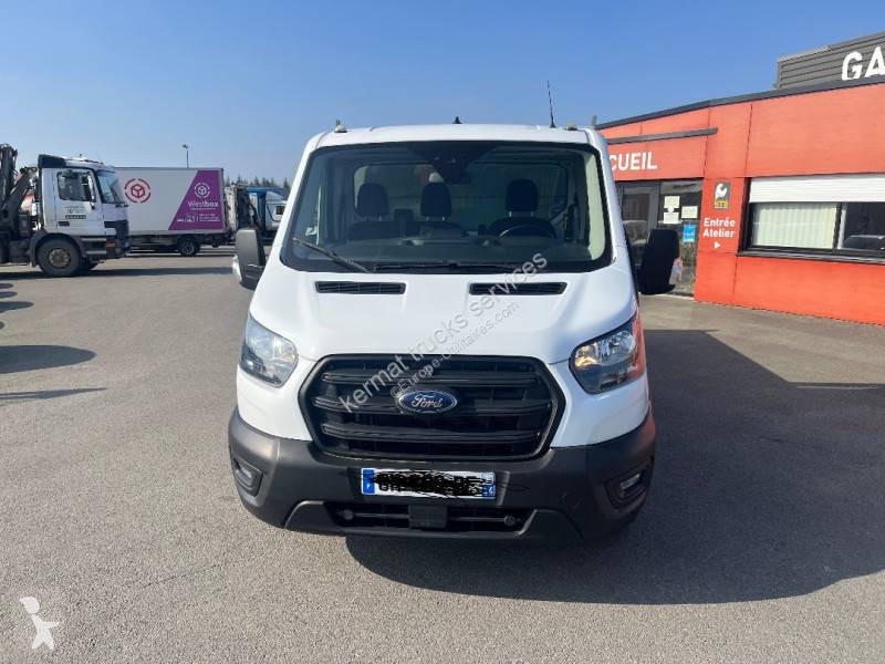 Véhicule utilitaire Ford