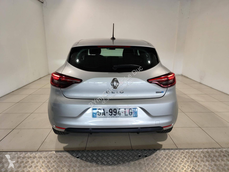 Užitkové vozidlo Renault Clio E-Tech 140