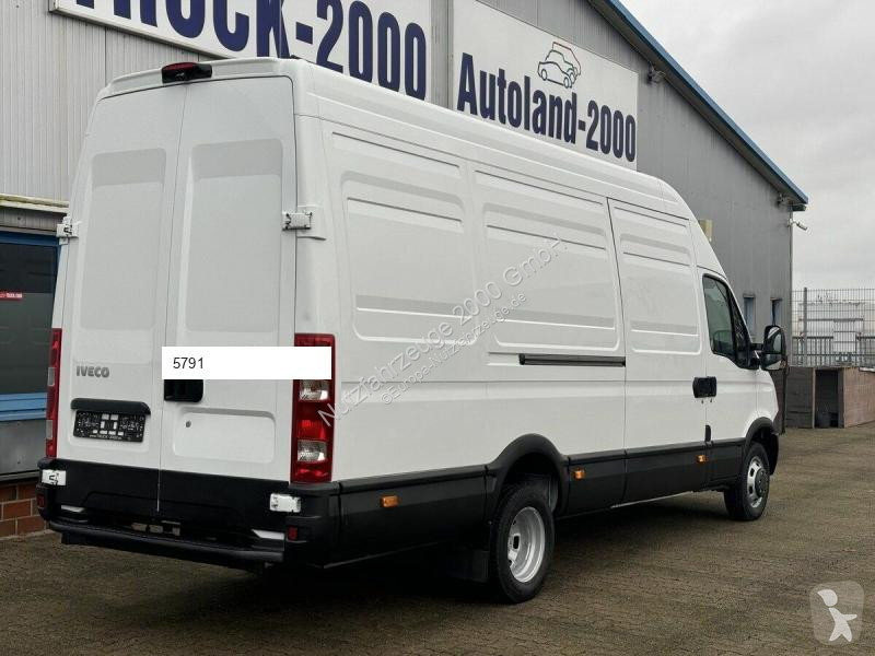 Veículo utilitário Iveco