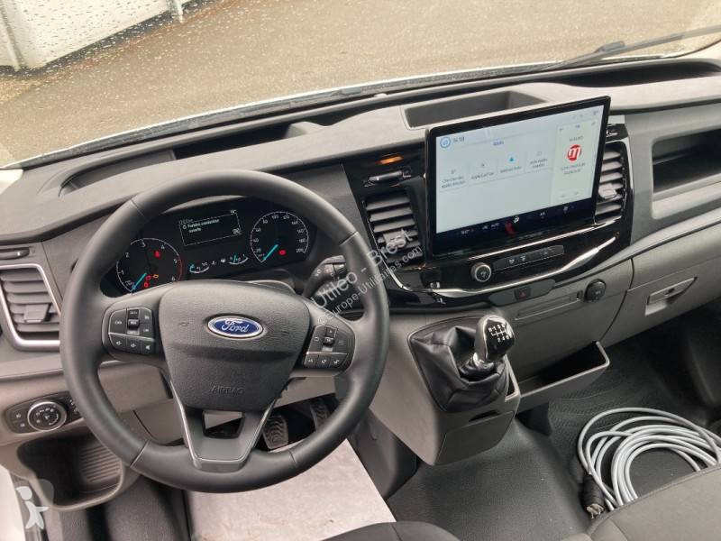 Véhicule utilitaire Ford