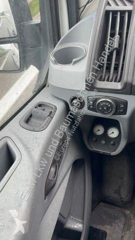 Veicolo commerciale Ford Kasten 470 L4 Trend