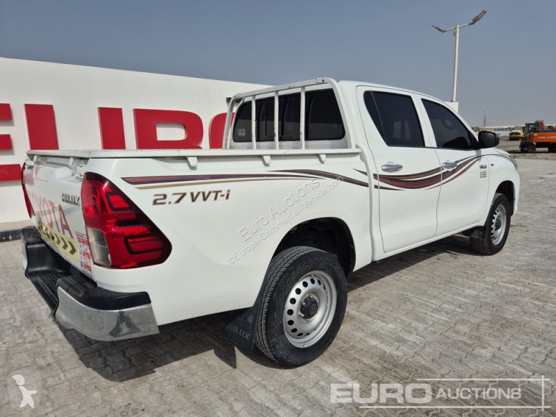 Véhicule utilitaire Toyota Hilux