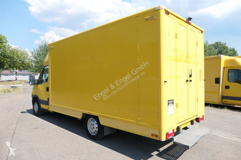 Furgoneta Iveco Daily 35 S11 C30C AUTOMATIK...