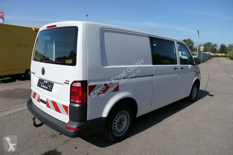 Autoutilitară Volkswagen T6 Lang Transporter...