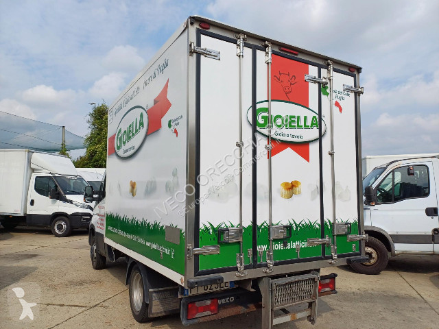 Veículo utilitário Iveco DAILY 35C14