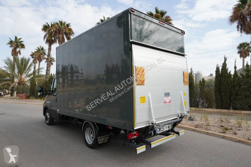 Furgoneta Iveco