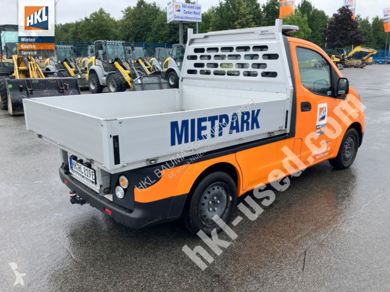 Autoutilitară Nissan e-NV200