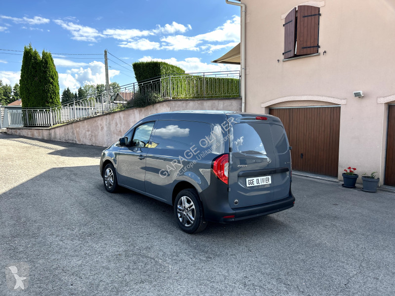Užitkové vozidlo Mercedes Long 112 1.5 CDI 115 Pro