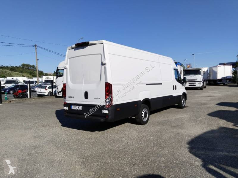 Furgoneta Iveco