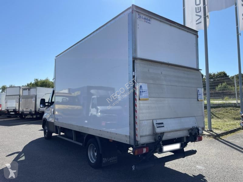 Véhicule utilitaire Iveco CCb 35C16 Moteur 3L00...