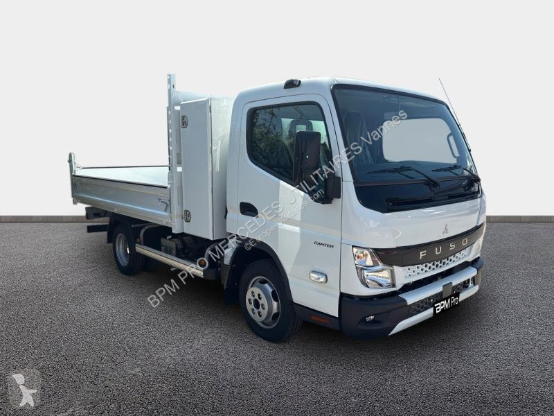 Véhicule utilitaire Fuso CCb 3C15 Empattement 28