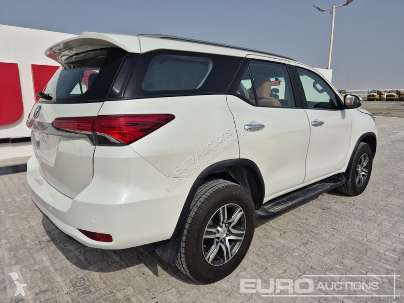 Furgoneta Toyota Fortuner Ex.R