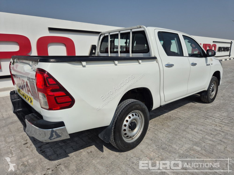 Veicolo commerciale Toyota Hilux DLX