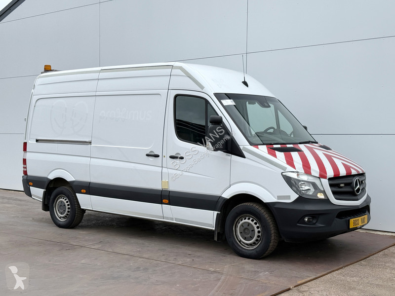 Autoutilitară Mercedes 316 2.2 CDI L2H2 Airco...