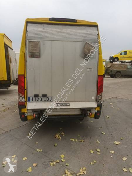 Furgoneta Iveco