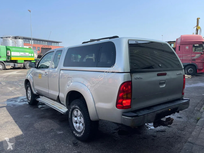 Véhicule utilitaire Toyota D-4D 4X4 5 SEATS...