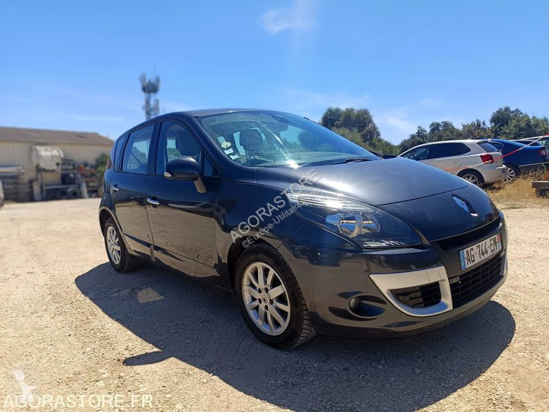 Autoutilitară Renault MEGANE