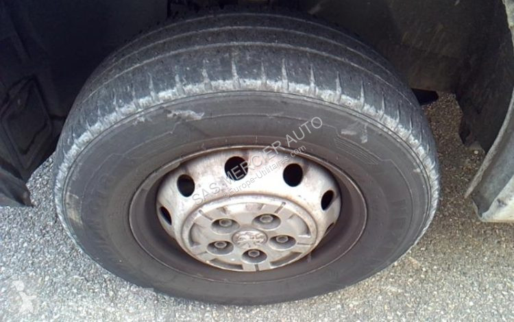 Véhicule utilitaire Peugeot