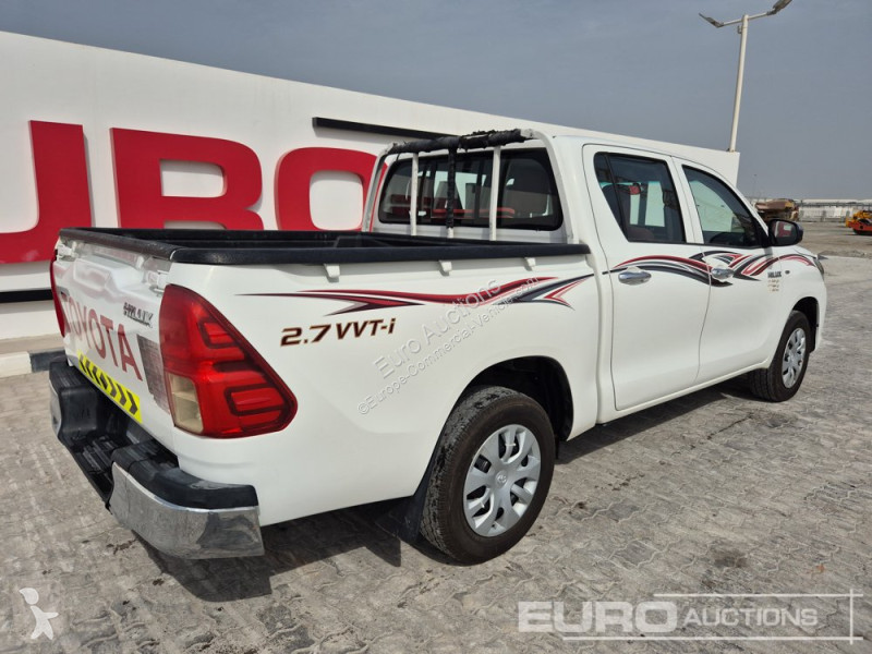 Véhicule utilitaire Toyota Hilux