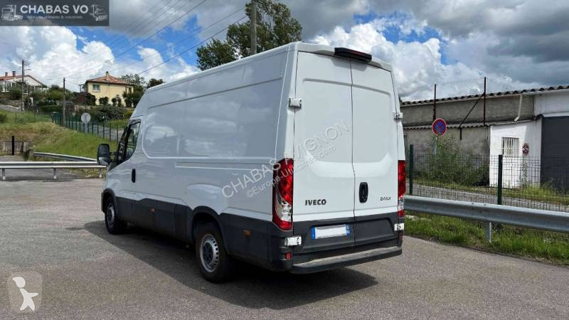 Véhicule utilitaire Iveco