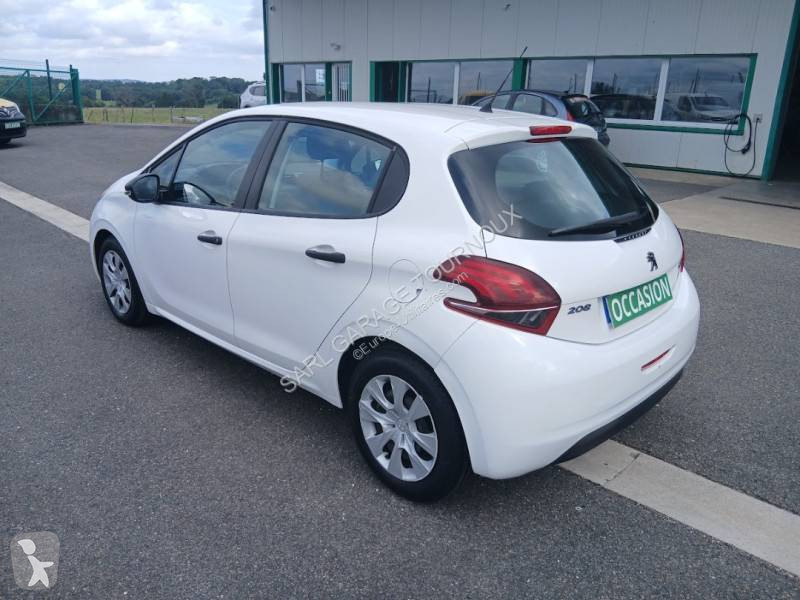 Véhicule utilitaire Peugeot 1.6 HDI 75