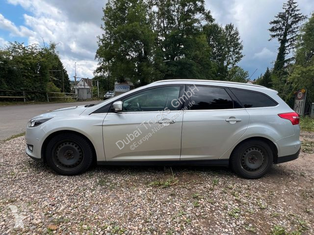 Autoutilitară Ford Turnier Titanium LUXEMBURG...