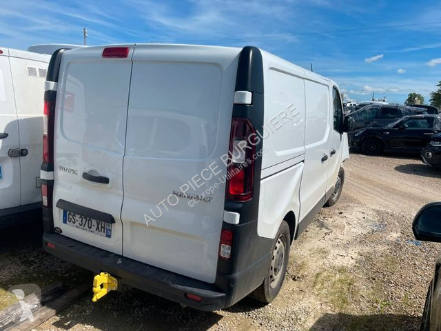 Veicolo commerciale Renault III 2.0 DCi 150...