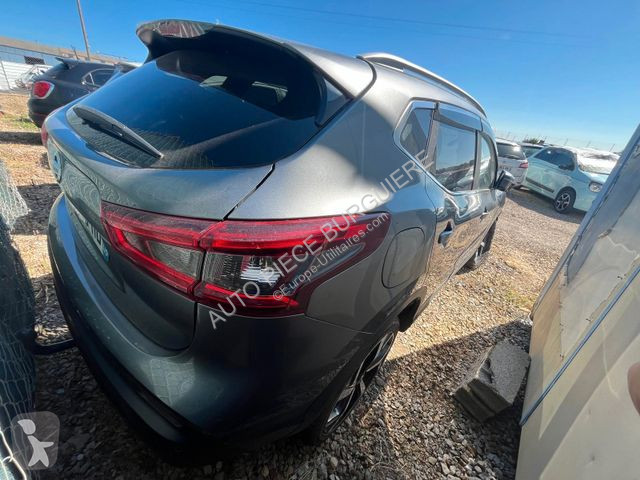 Véhicule utilitaire Nissan Qashqaï 1.7 DCi 150...