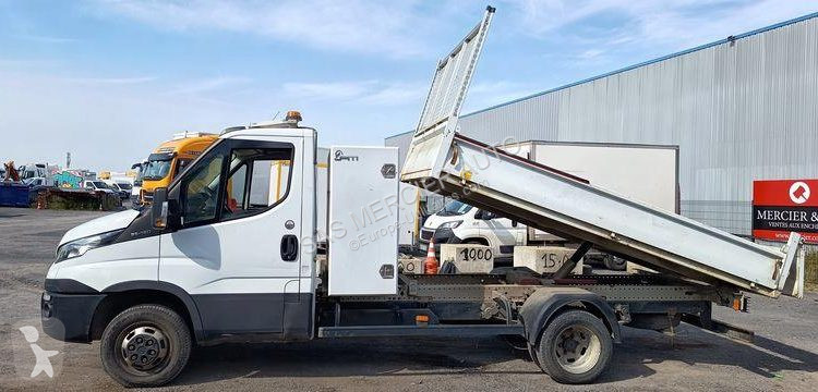 Véhicule utilitaire Iveco