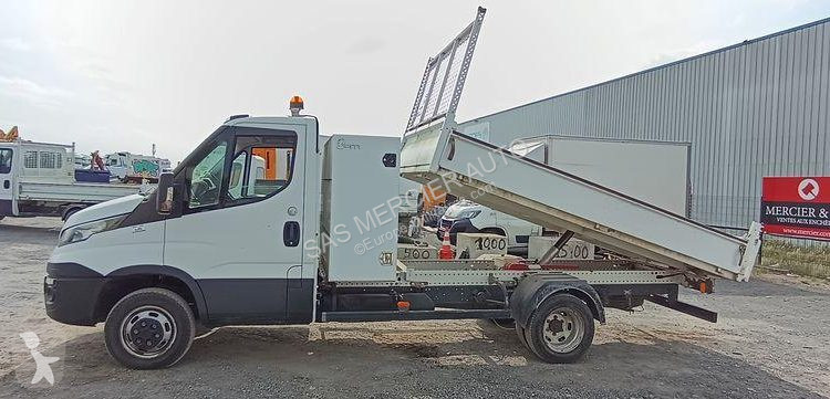 Véhicule utilitaire Iveco