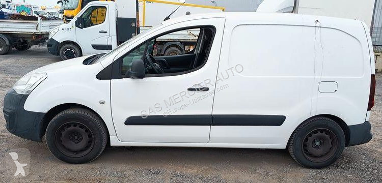 Véhicule utilitaire Peugeot