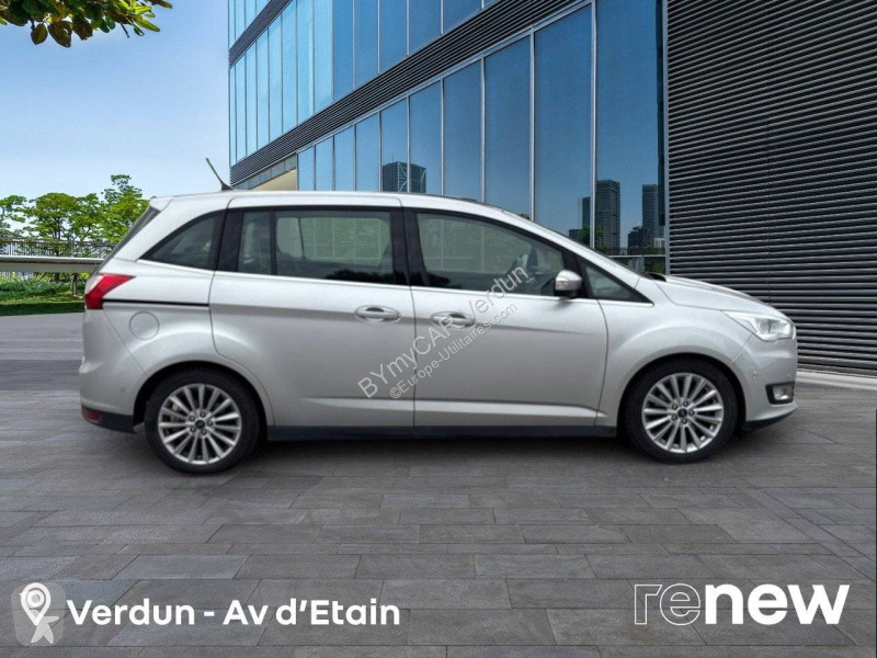 Autoutilitară Ford Grand C-MAX 1.0 EcoBoost 125...