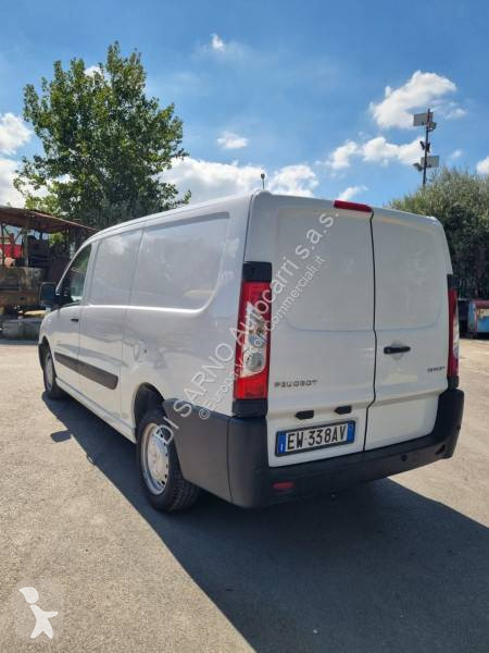 Autoutilitară Peugeot