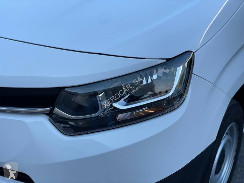 Véhicule utilitaire Toyota City 1.5D-4D 100HP 3L