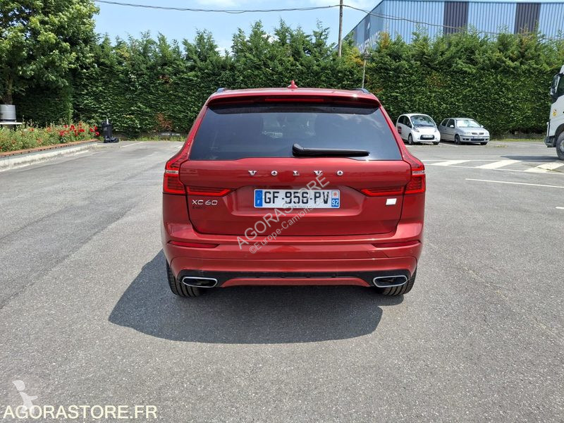 Autoutilitară Volvo