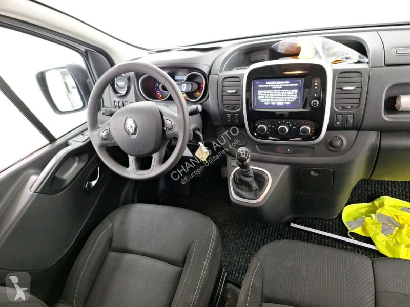 Veículo utilitário Renault L1H1 2.0 DCI 120...