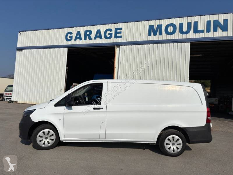 Véhicule utilitaire Mercedes