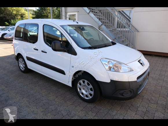 Autoutilitară Peugeot