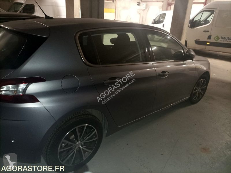 Véhicule utilitaire Peugeot 308