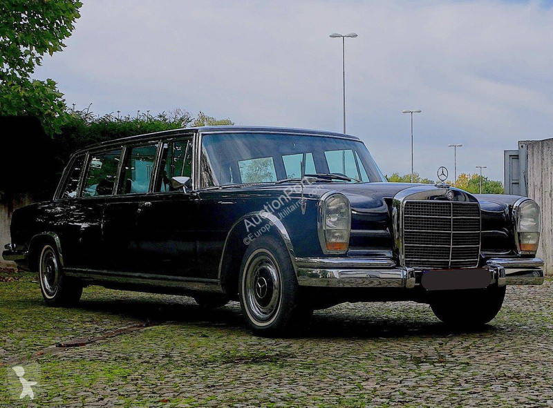 Furgoneta Mercedes  (W100) _ 600 Pullman
