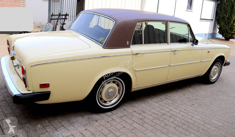 Véhicule utilitaire Rolls-Royce  Silver Shadow...