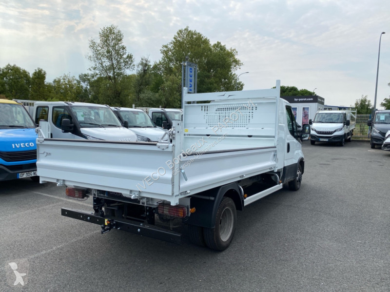 Furgoneta Iveco 35C16H empattement 4100