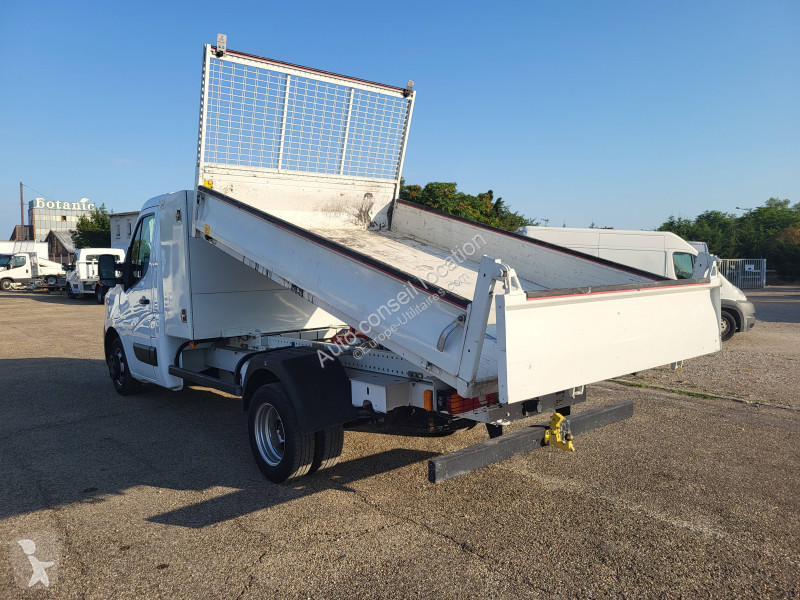 Furgoneta Renault BENNE + COFFRE 2.3 DCI 145 R.J