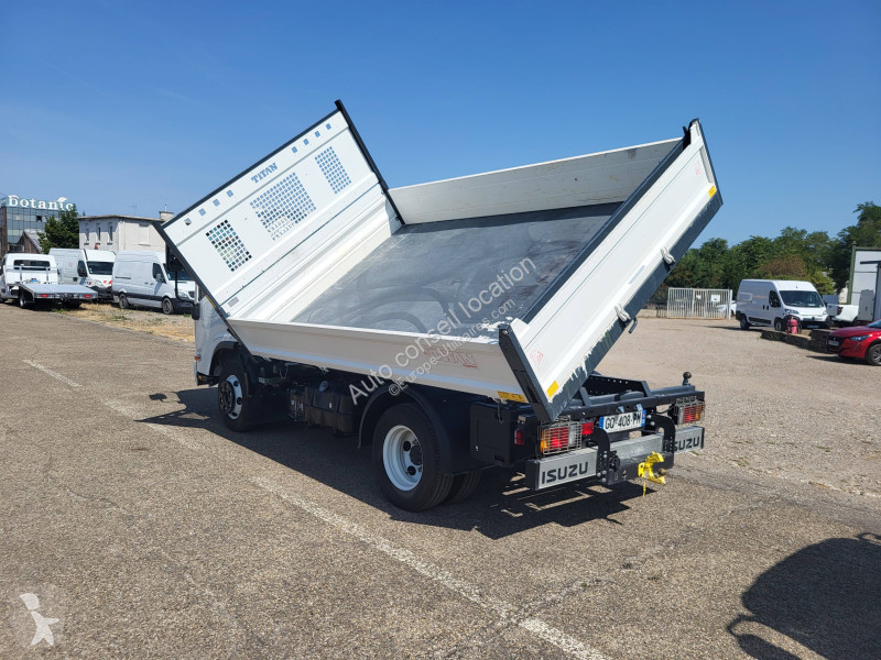 Furgoneta Isuzu 3.0 L 150ch R.J TRI-BENNE PTO